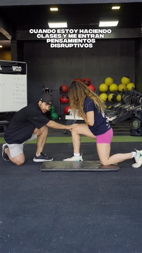 Katsu Fitness on Instagram: "PACIENCIA DE FIN DE AÑO 😅 Semana cortita y ya casi despidiendo este añito ¡Vamos Equipo! 💪🏻 Nos vemos en @katsufitness.cl"