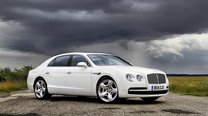 Essai vidéo - Bentley Flying Spur V8 : access first-class