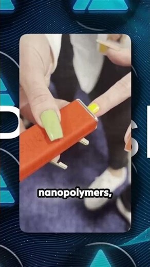 Switch Between 400 Nail Colors via This App!