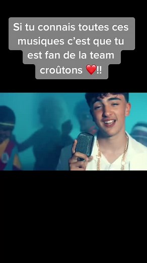 Engaging Moments with Young Adults: Croutons Team