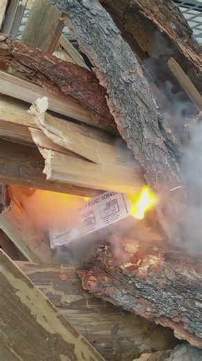 How to start a campfire in seconds | Pull Start Fire