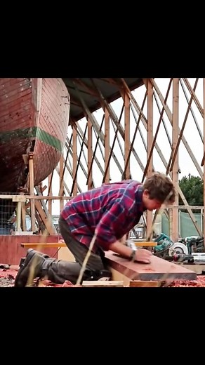 8K views · 110 reactions | Part 3 - Rebuilding a wooden boat Tally Ho #construction #boatbuild #houseboat #boatlife #dreamlife | Auto builder | Facebook