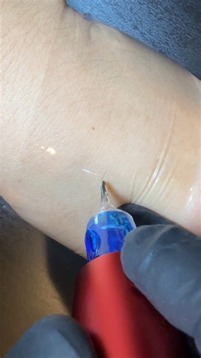 Ｋｏｒｅａｎ Ａｒｔｉｓｔ 🌸 on Instagram: "Art strokes vs Microblading"