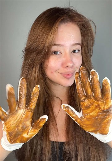 Como eu tonalizo meu cabelo Sobre a cor: Raiz: Keune 8.34 Ox.vol 30 Comprimento: Tonalizantes Raposinha e Capivara . . . #acobreada #dicadecabelo #cabeloruivo #copperhair #hairtok