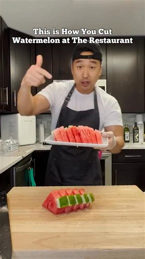 528K views · 6.4K reactions | How to Cut a Watermelon Christmas Tree ‍ #watermelon #fruit #howto #fruitplatter #recipe #fblifestyle | Chris Cho | Facebook