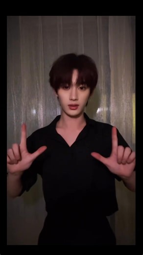 [26.01.30] Đinh Ca update douyin: Dần dần đỏ mặt ~~~~~~~ Bản dịch thuộc về TNT Thời Đại Thiếu Niên Đoàn Vietnamese Fanblog. Vui lòng không copy hoặc đăng tải lại ở nơi khác , xin cảm ơn. @时代少年团-丁程鑫 #TNTVietnameseFanblog #时代少年团 #teens_in_times #Teens_In_Times | Teens In Times - TNT Thời Đại Thiếu Niên Đoàn - 时代少年团 Vietnamese Fanblog