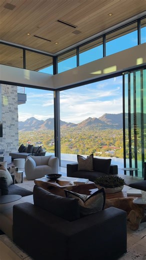 This view was ENVELOPING ✨ | balcony view