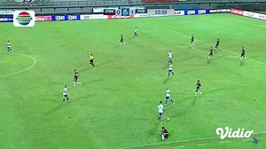 478K views · 17K reactions | PSM 0 vs 2 PERSIB | Extended Highlights - Liga 1 2021/2022 | BABAK PERTAMA Cuplikan pertandingan babak pertama laga tunda PERSIB saat berhasil kalahkan PSM Makassar 2 gol tanpa balas melalui gol cepat David da Silva dan Zalnando! | PERSIB Bandung | Facebook