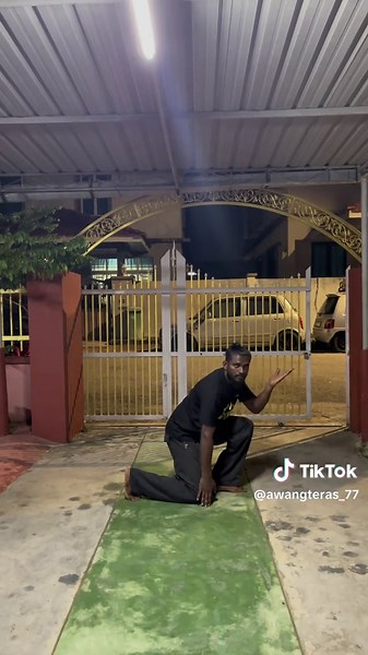 Exploring Silat Martial Arts Through Art and Drawing