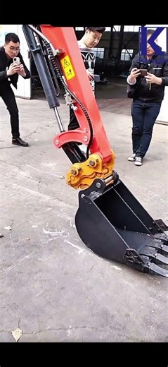 Flexibly replace the bucket.High-quality Mini Digger at factory price!