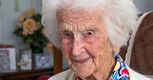 Broadway's Grace Jones, Britain’s oldest woman, dies at 112