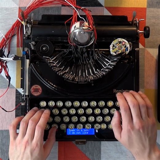 138K views · 728 reactions | Imagine going to see your favourite DJ and they whip out a 1920's typerwriter to control the music 藍 | UNILAD Tech | Facebook