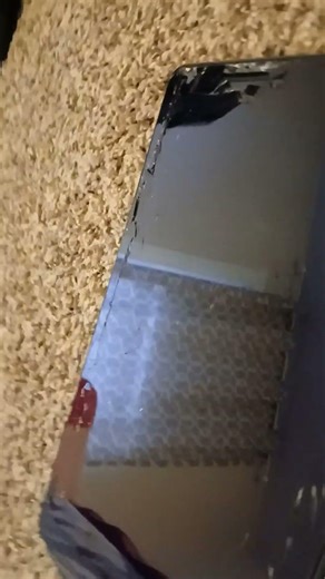 #Dropped wallet trned but with remote controller