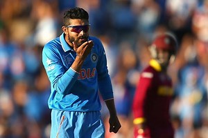 Who should be the all-rounder for India in the World Cup: Pandya or Jadeja?