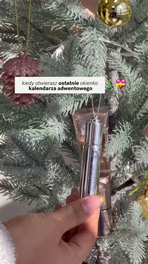 🎄✨ To już OSTATNIE okienko naszego wirtualnego kalendarza adwentowego – nr 12! A w środku… Olejek REJUVENIQE® w PEŁNYM ROZMIARZE 🤍✨ za jedyne 58 zł przy zamówienia za min 400 zł. 🚚 Darmowa wysyłka do każdego zamówienia. ⚠️ Tylko 1 Rejuveniqe® na zamówienie ⏰ Masz tylko 48 godzin na skorzystanie z tej okazji! | MONAT Polska