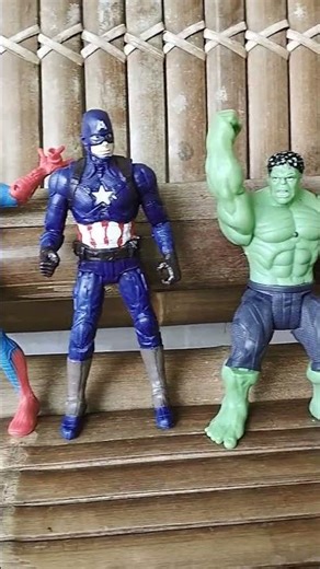 spider-man vs hulk vs spiderman vs человек-паук vs homem-aranha vs Thanos vs iron man vs batman
