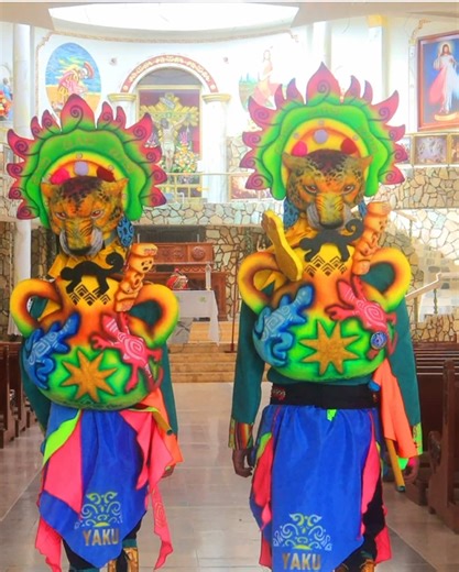 ¡Santander de Valencia celebra 20 años del Carnaval de la Cultura y la Alegria!🎭🎉 Dos décadas en las que el Carnaval se ha convertido en el alma festiva de nuestro pueblo, un encuentro donde la música, la danza, el color y la tradición se toman las calles y unen generaciones. Hoy invitamos a propios y visitantes a vivir esta gran fiesta que enorgullece a toda la subregión de la Sabana: un carnaval que se siente, se baila, se lleva en el corazón y crece más cada año. Ven y sé parte de estos 20 