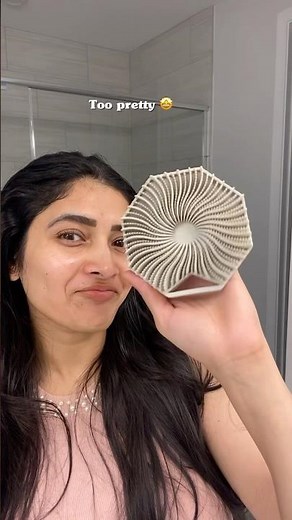 Say No to Loofah: Better Body Exfoliation Methods #scrub #bodyexfoliation #viral