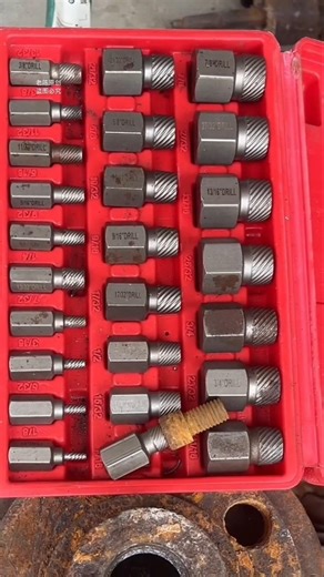 25-piece screw extractor set, often referred to as a "REX25C" or an "easy-out" set #shortsfeed
