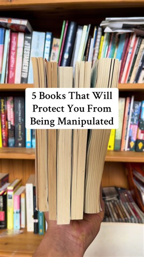 5 Books That Help Prevent Manipulation