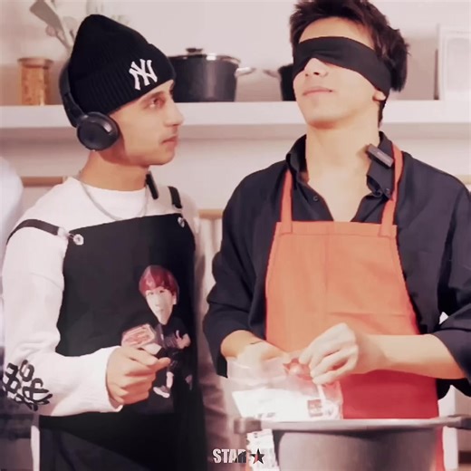 ibrahim o kadar hareketli ki yusa sadece duruyomusta İbrahim kendi kendine oynuyomus gibi duruyo PUHAALSISJSISGWKSFAJAFAVA #radikal #manifest #big5 #kesfet #ship @yusa @ibrahimcannkayaa