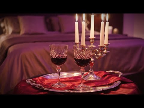 Candlelit Bedroom and Shadows 🍷 Soft Romantic Music for Slow Awakening of the Soul