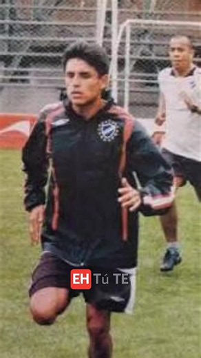 De ganar casi nada a asegurar su futuro jugando en Ecuador. Daner Pachi nos cuenta su historia. Entrevista completa en nuestro canal de Youtube link en la bio del perfil. #danerpachi #futbol⚽️ #recbolivia