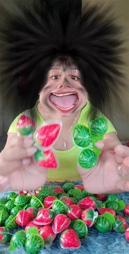 Unboxing Delicious Rainbow LollipopSummer Critical Strike Lollipop #shorts #candy #funn