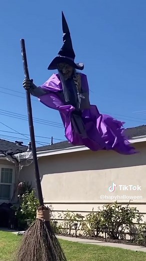 Scary Witch Flying with Broom: Horror Comedy Prank