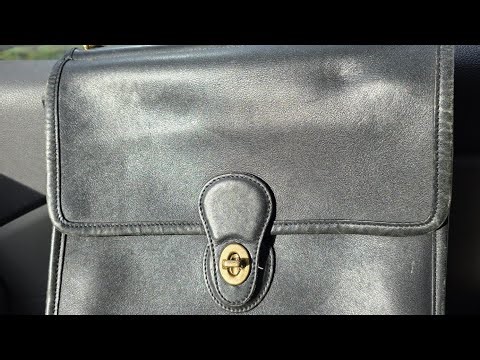 ASMR My purse collection (✨️softly spoken, leather sounds, tapping✨️)