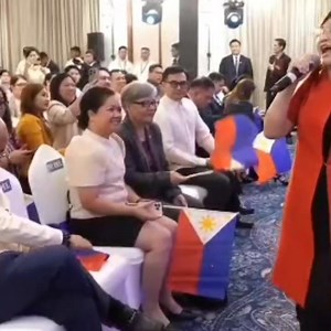 225K views · 18K reactions | GO GO GO ATTY CLAIRE, INISIN MO PA LALO ANG MGA DDSHITZ  SI SARA WALA SA TONO KUNG KUMANTA! | JIL Review TV | Facebook