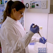 Video: Monitoring Protein-RNA Interaction Dynamics In Vivo at High Temporal Resolution Using χCRAC