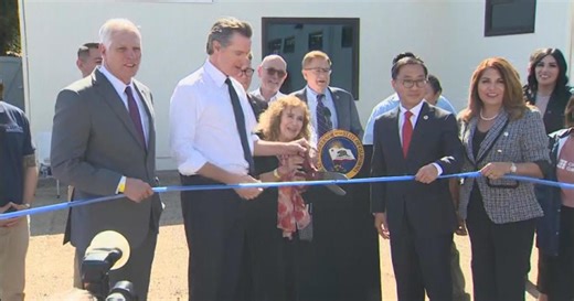 Gov. Newsom comes to Orange County open command center to tackle homelessness