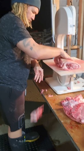 Out here with the Brothers!! Processing 5 Porkers💯 Filling Freezers TEAM🙌 Ridgeline of New Zealand Organic Meat 🍖 😋 | Waterboy Hunters NZ