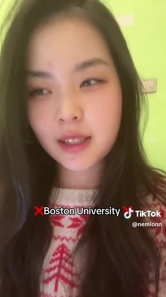Boston University: Exploring Campus Life