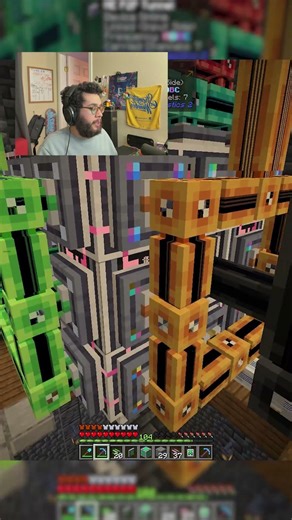 Geno gives a sneak peak at his new AE2 Wireless inventory System in Minecraft