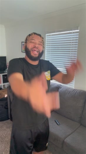 2.5K views · 201 reactions | WE IN SONGS NOW GANG‼️‼️ CLICK BOOM . . . . . . . . . . . . . . . #comedy #viral #funny #trending #explorepage #instagram #kattwilliams #kevinhart #mikeepps #dlhugley #deraydavis #theshaderoom #worldstarhiphop #tiktok | Reggie Denireaux | Facebook