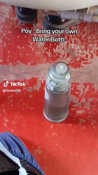 Stay Hydrated with Aquaplus Water Bottles