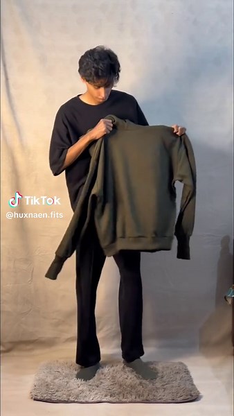 Hoodie Styling and Review for Gen Z Fashion