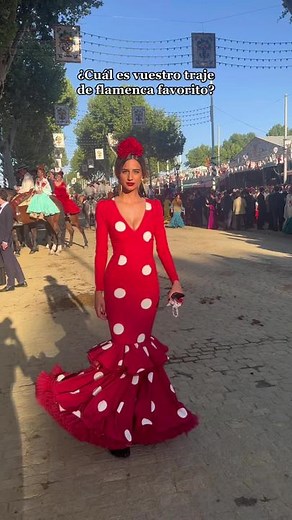 Cual ha sido vuestro traje favorito, yo creo que no hay nada que sienge mejor de verdad #feria #sevilla