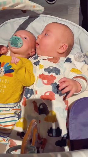 Kissing Cousins: Adorable Bonding Moments