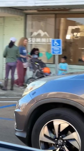 #trickortreat My Bunch on the move for Halloween | Amy Jefferson