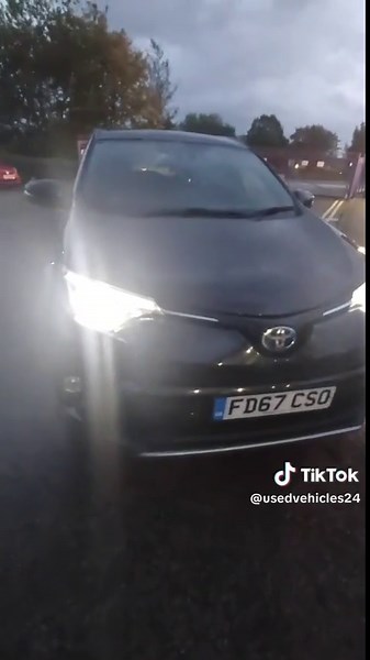 Discover Toyota's Hybrid Technology in Leeds and Beyond