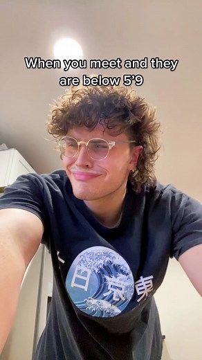 Embracing my Height: Tall Girl Confessions