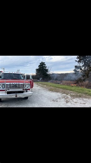 🔥 We’re burning trails at Homestead Farm & RV! This helps clear overgrowth and keeps our hiking & horseback riding trails safer, smoother, and more enjoyable 🌿🐎 Fresh trails coming soon—stay tuned!