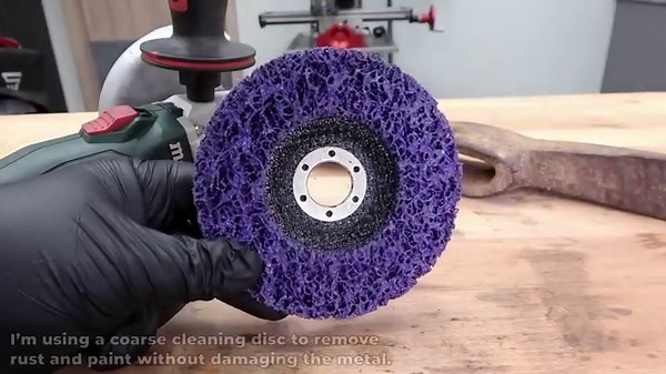 Restoring a vintage fire axe to a mirror shine