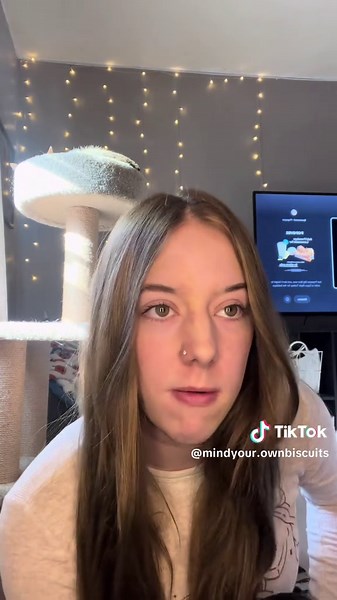 Creative Halloween Costume Ideas Featuring Bats