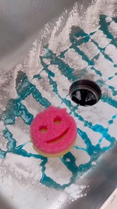 Asmr sink cleaning 💦💙 #asmr #asmrcleaning #clean #cleaning #instahome #home #homecleaning #satisfying #satisfyingvideos #fyp | Kate cleanhome