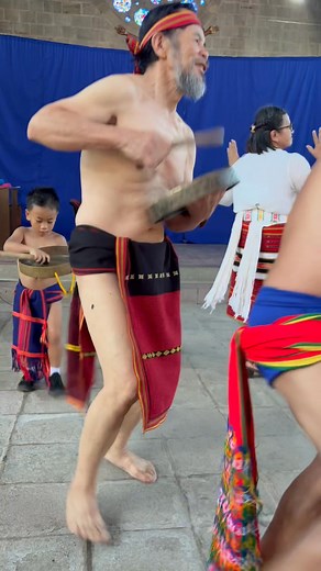 10K views · 204 reactions | SAGADA, Mountain Province: A little boy,...