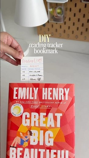 DIY Bookmark (library card edition) 📚 an easy DIY for #booklovers !!